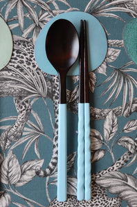 Twisted Pastel Ottchil Spoon and Chopsticks Set - Baby Blue