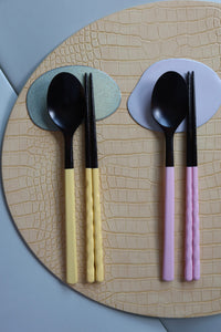 Twisted Pastel Ottchil Spoon and Chopsticks Set - Lemon Yellow