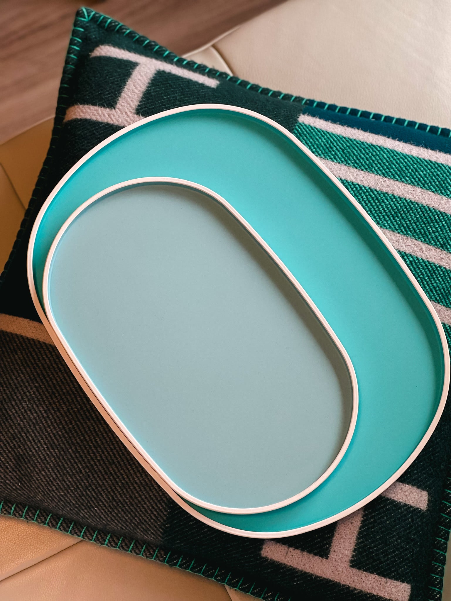 Oval Lacquer Tray - Aqua