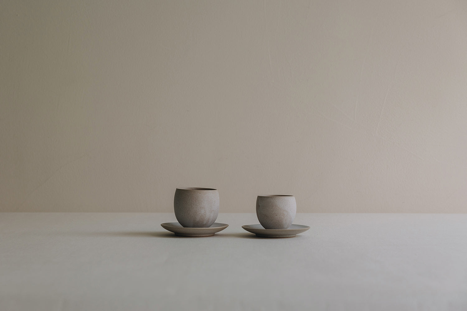 [Archive] Patina U Cup & Saucer (S) - Stone Beige