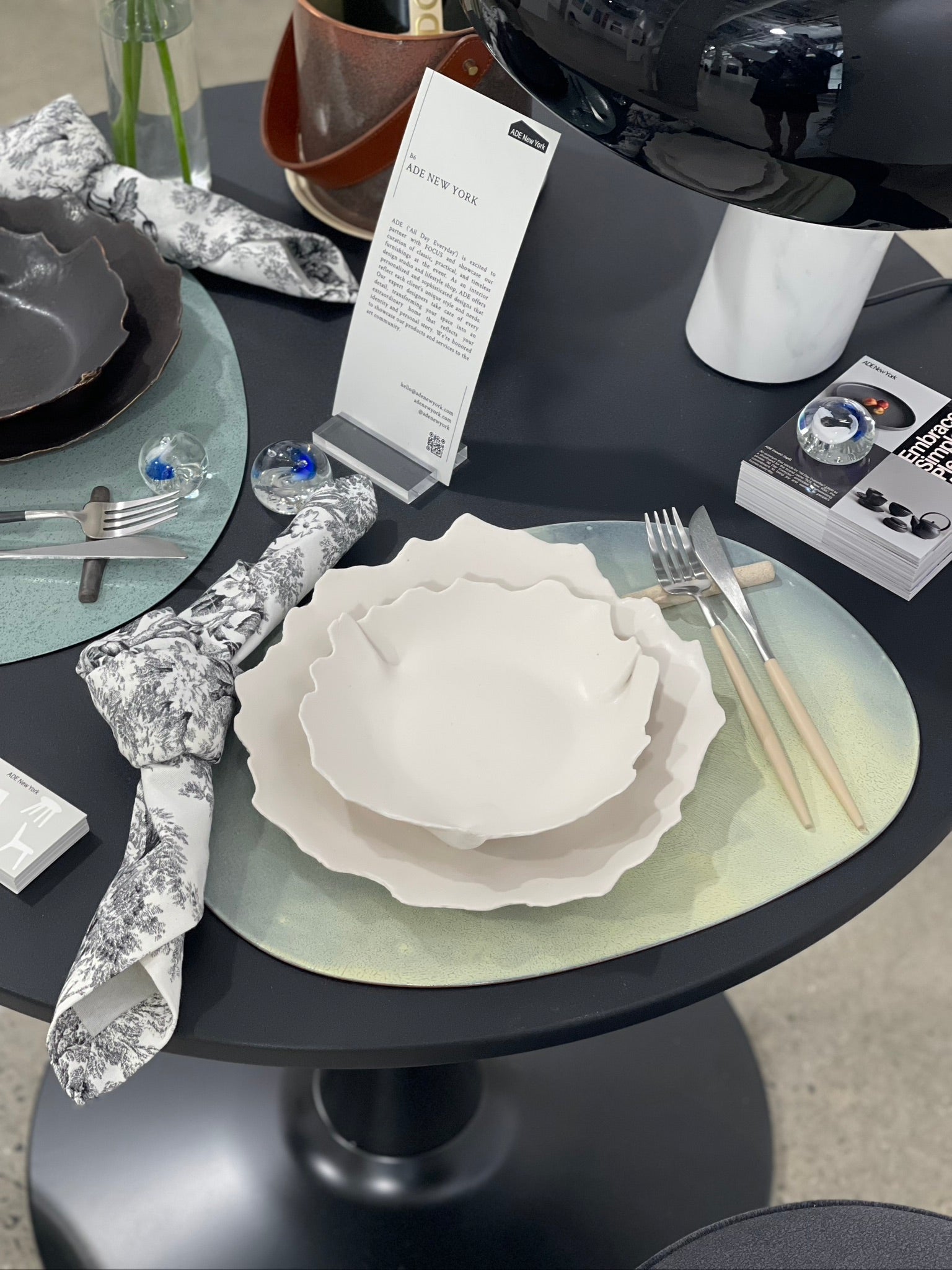 Shell Plate - Large (White)