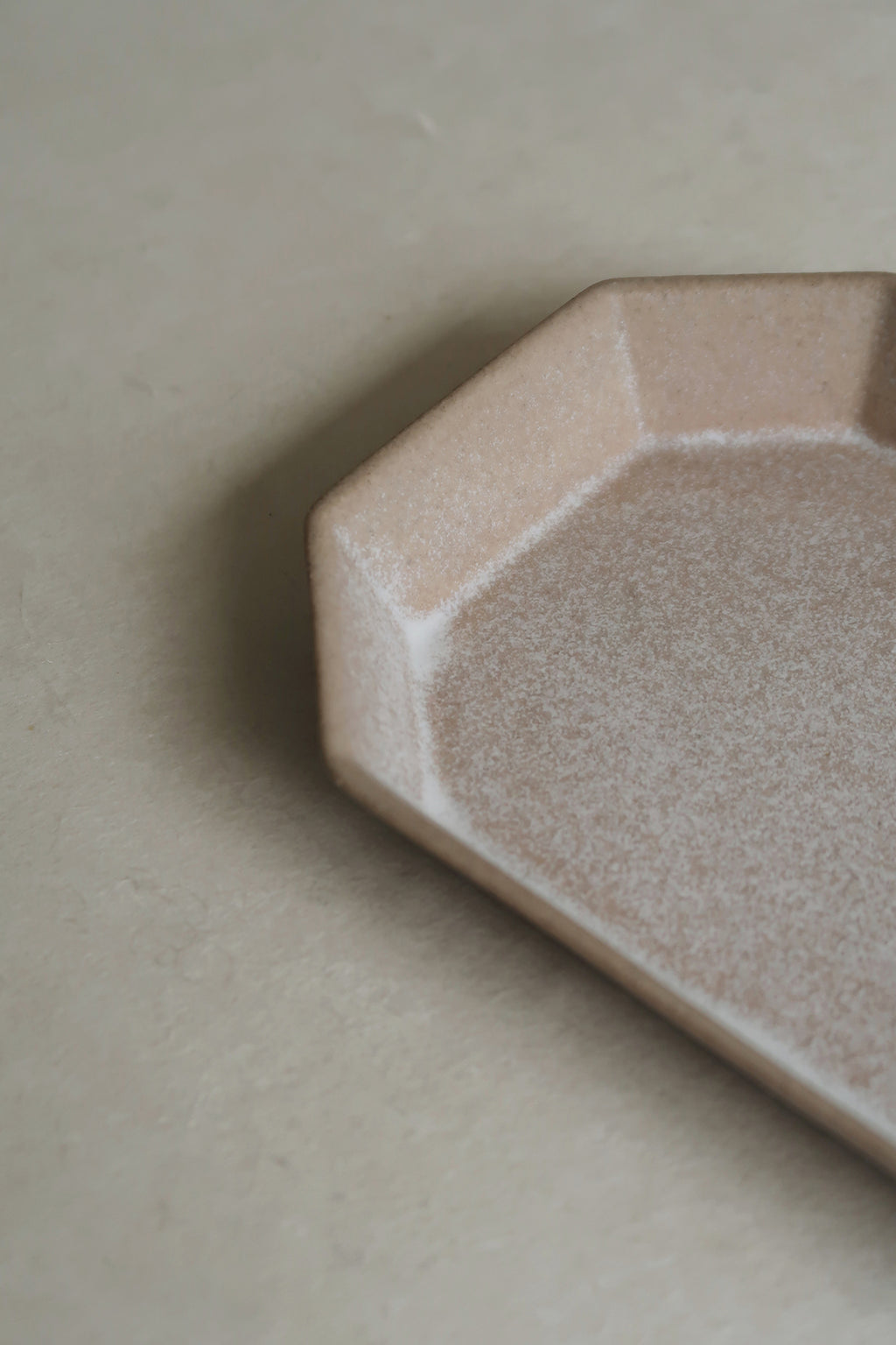 [Archive] Patina Long Octagonal Plate (S) - Stone Beige