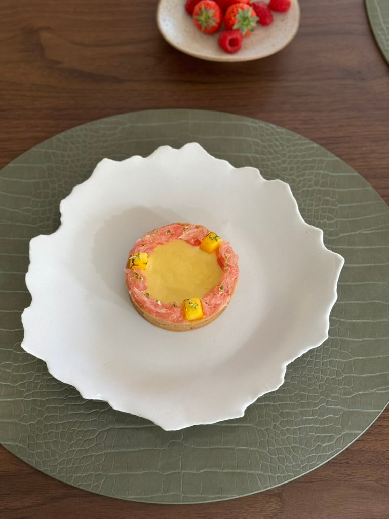 Shell Plate - Large (White)