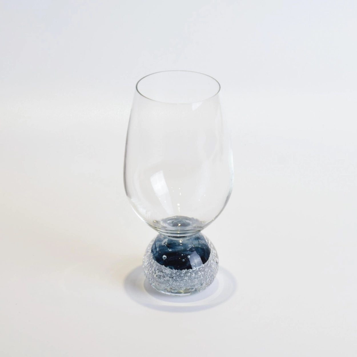 Bell Wine Glass (4 Colors)