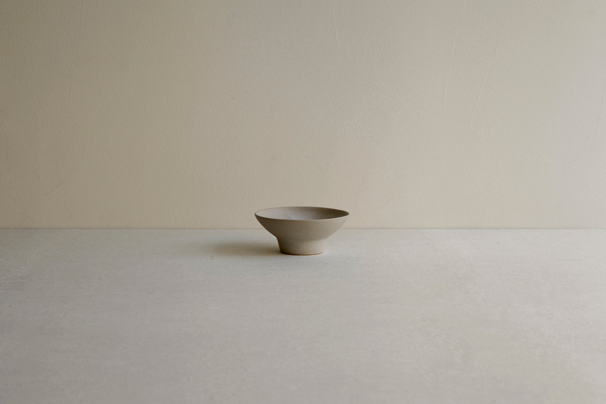 [Archive] Patina Y Bowl (L) - Stone Beige