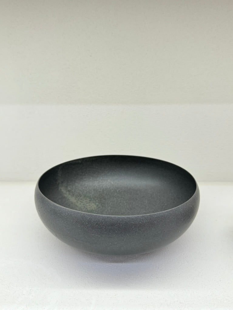 Large Serving Bowl (Black)