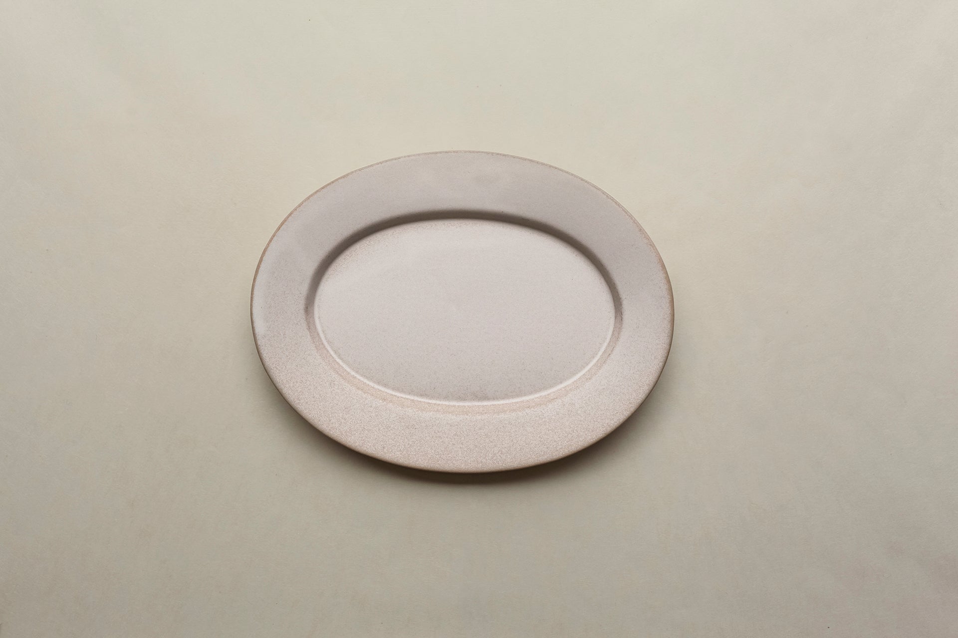 [Archive] Patina Rim Oval Plate (L) - Stone Beige