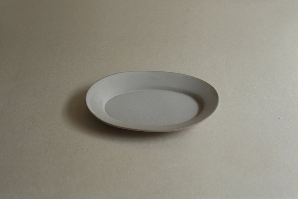 [Archive] Patina Rim Oval Plate (M) - Stone Beige