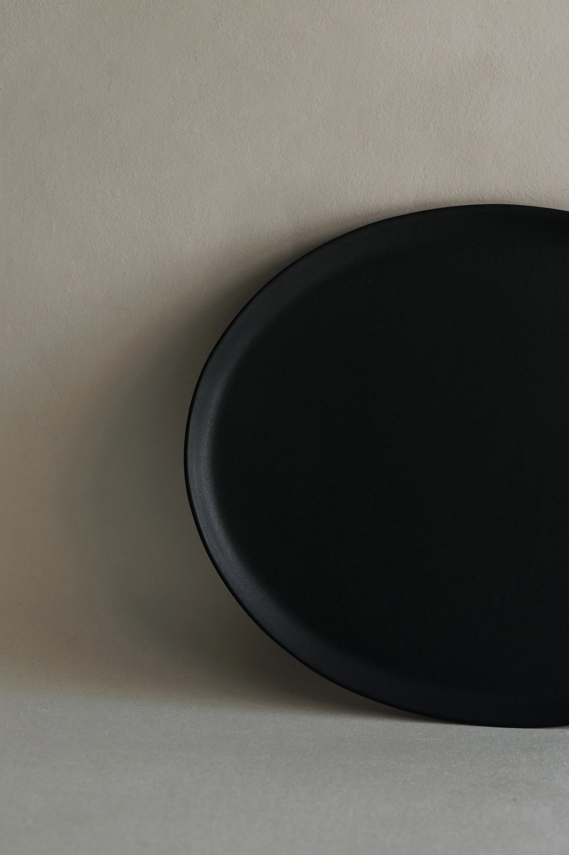 [Archive] Papier Round Oval Platter - Black