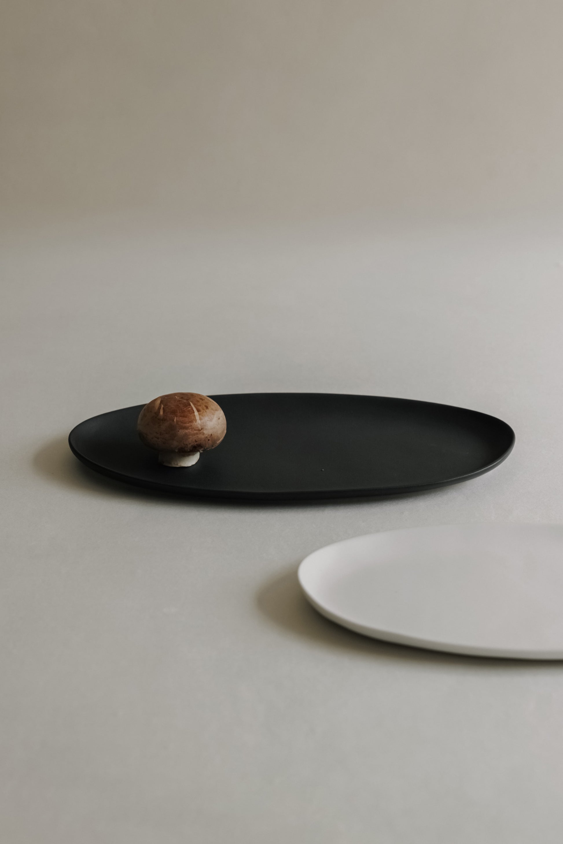 [Archive] Papier Oval Plate - Black