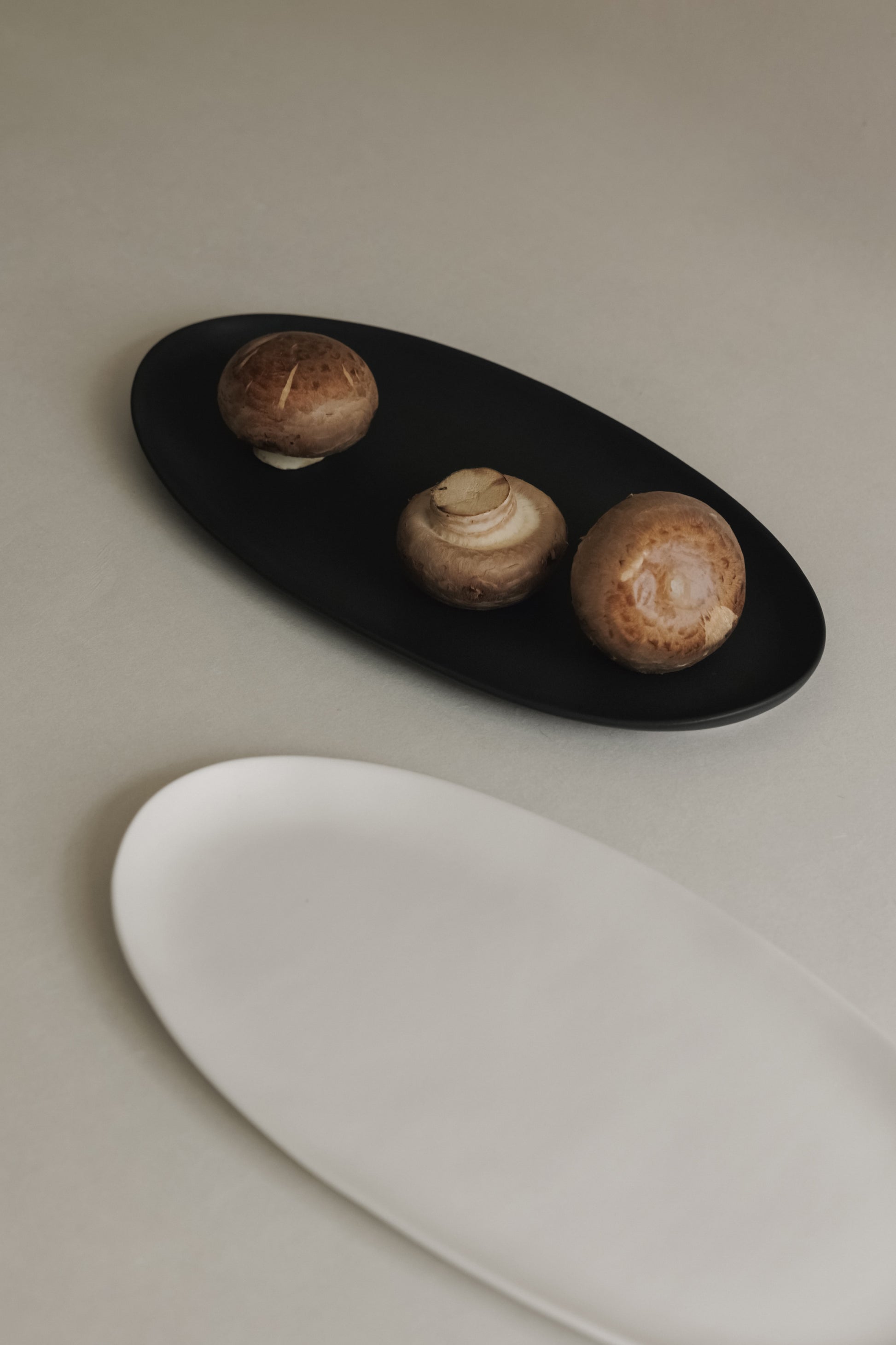 [Archive] Papier Oval Plate - Black