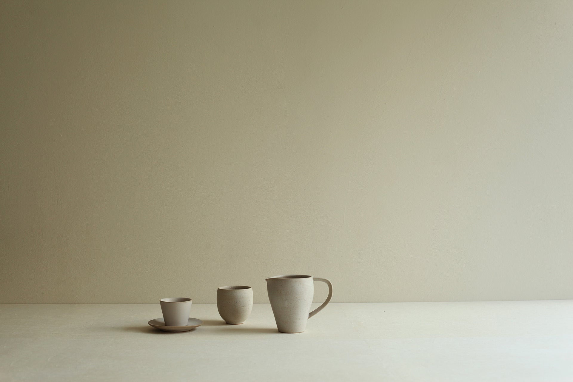 [Archive] Patina Birdy Jug - Stone Beige