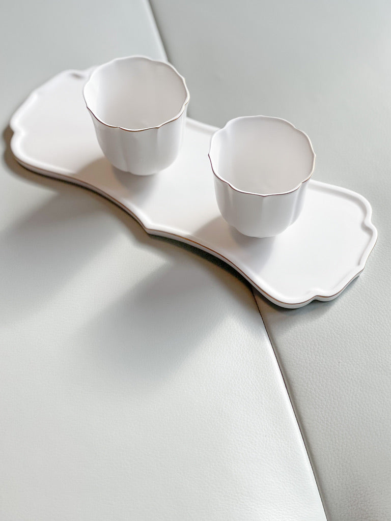 [Archive] Holiday Tray w/ Gold Rim