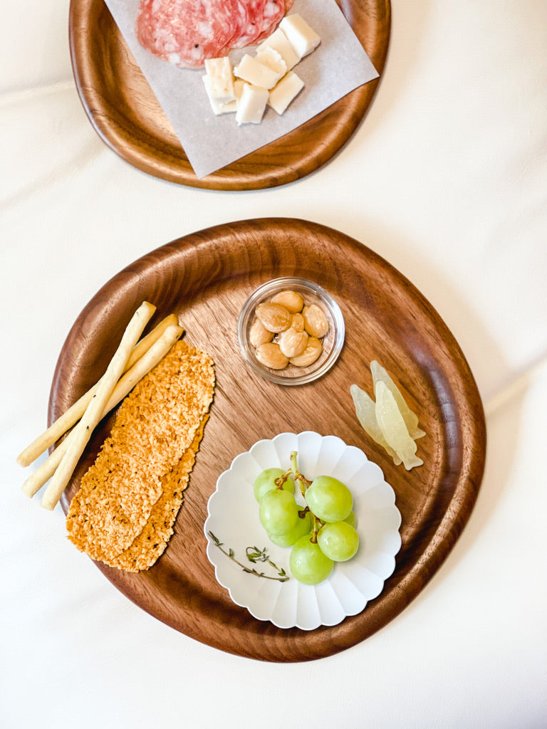 [Archive] Doughnut Walnut Wooden Tray (2 Sizes)