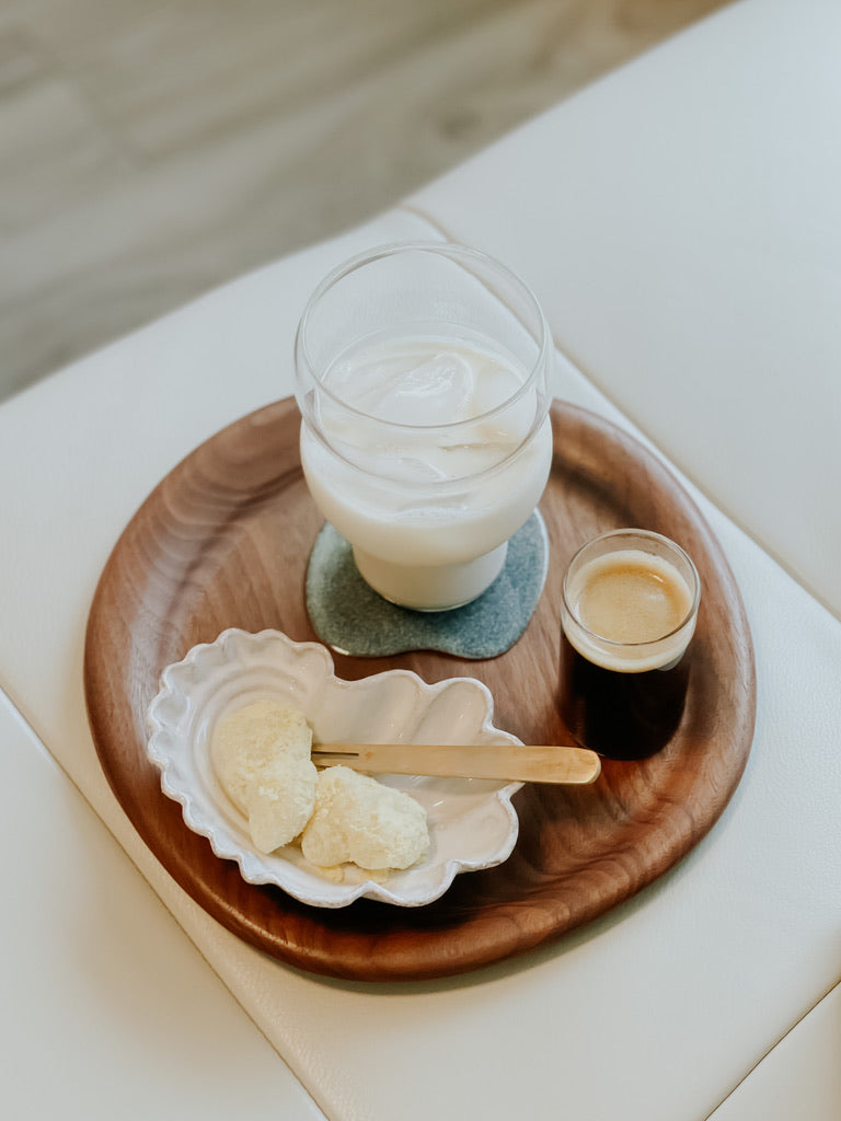 [Archive] Doughnut Walnut Wooden Tray (2 Sizes)