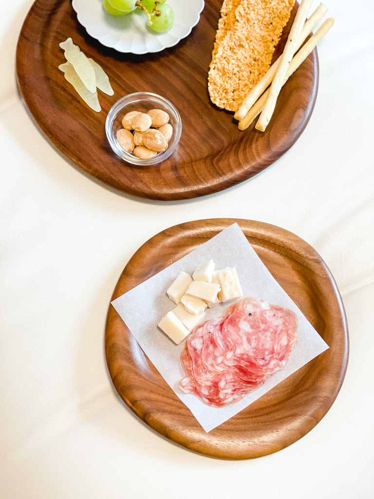 [Archive] Doughnut Walnut Wooden Tray (2 Sizes)