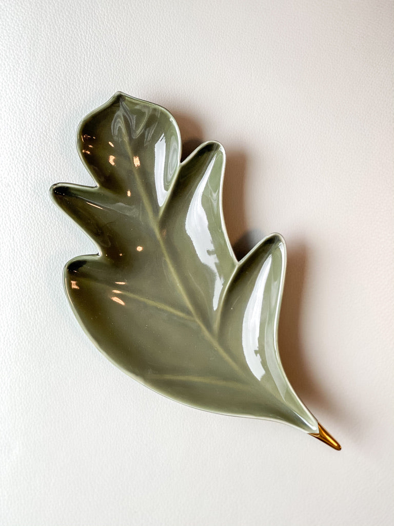 [Archive] Fiddle Leaf Plate