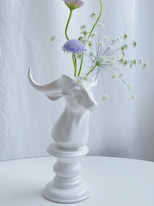 [Archive] Apis Bull Vase