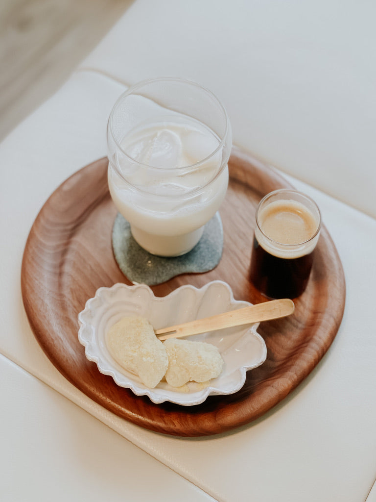 [Archive] Doughnut Walnut Wooden Tray (2 Sizes)