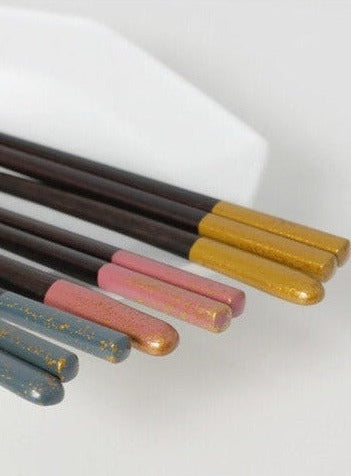 [Archive] Chunjeein Noa Ottchil Lacquer Spoon and Chopsticks Set