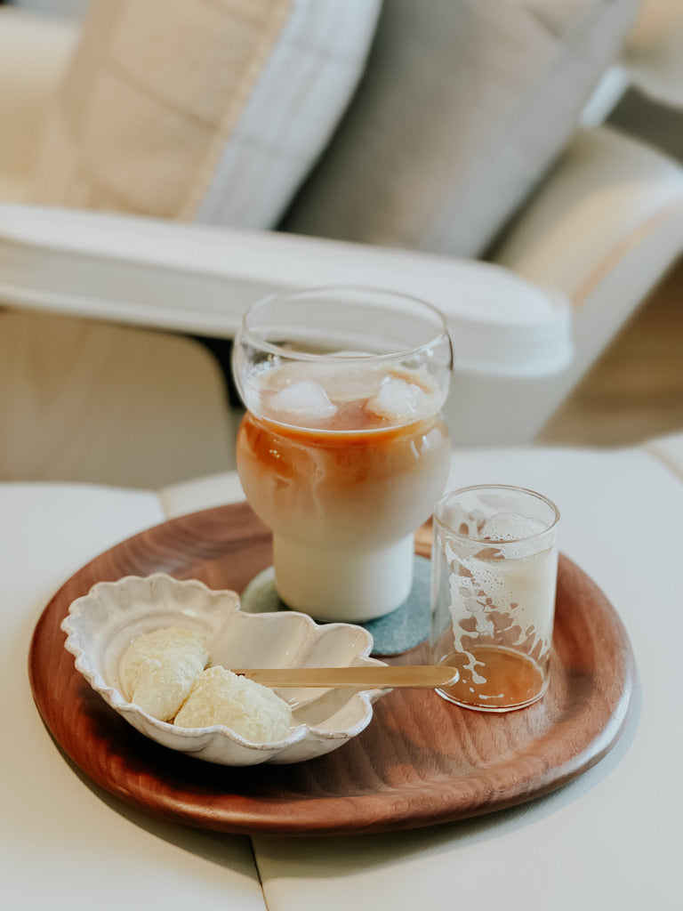 [Archive] Doughnut Walnut Wooden Tray (2 Sizes)