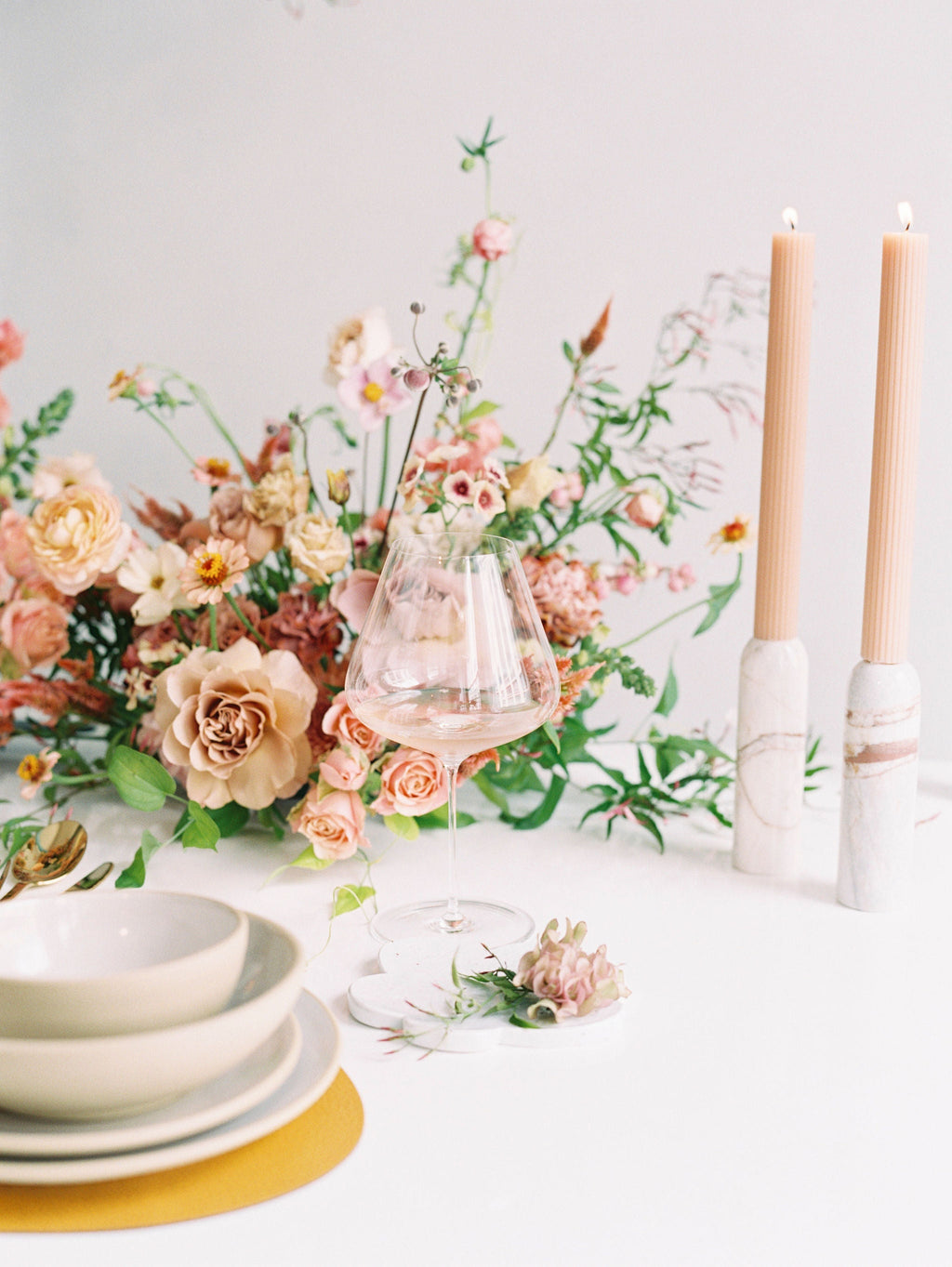 [Archive] Glazed Stoneware Dinnerware Set