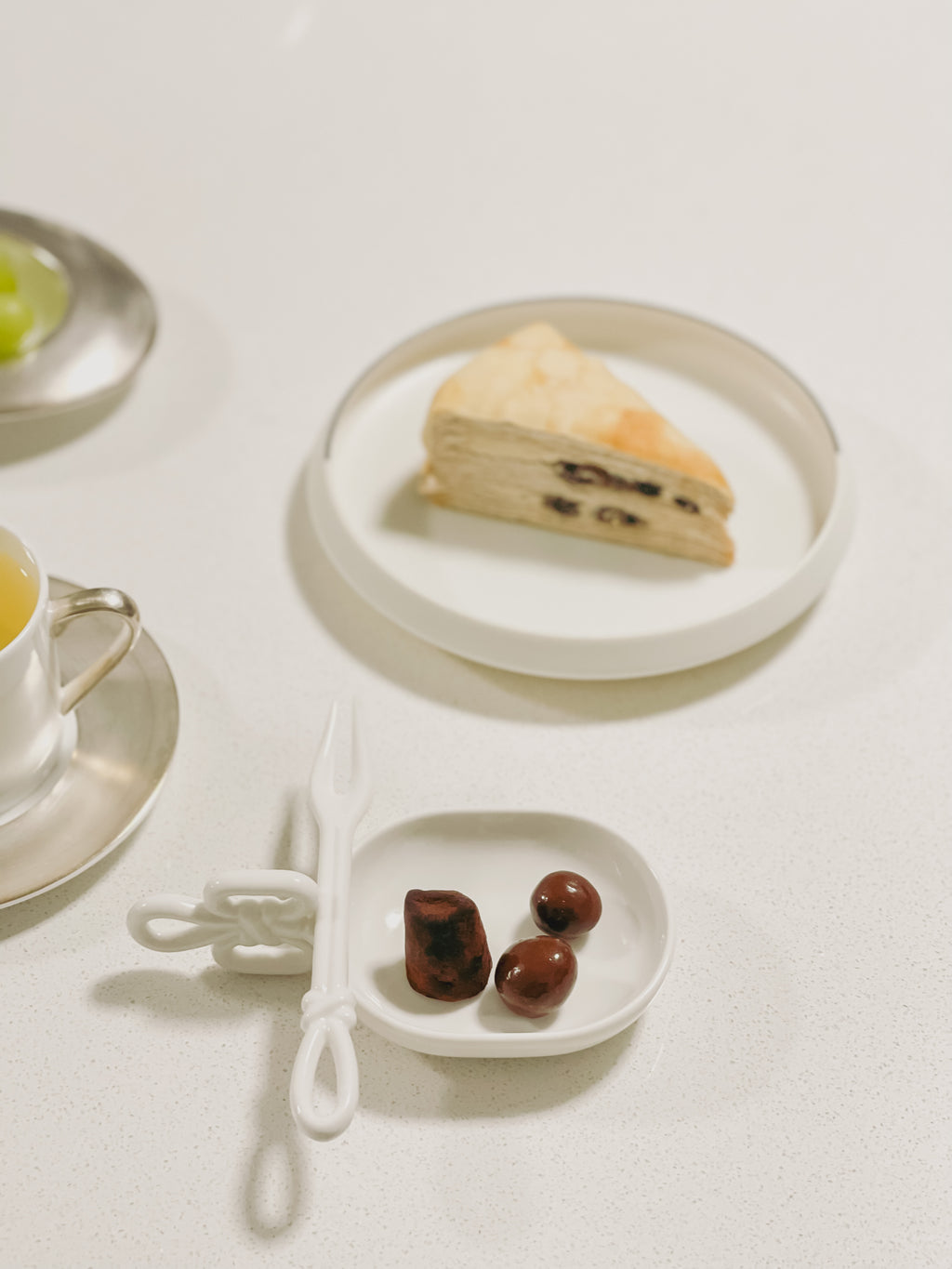 [Archive] Lined Dinnerware