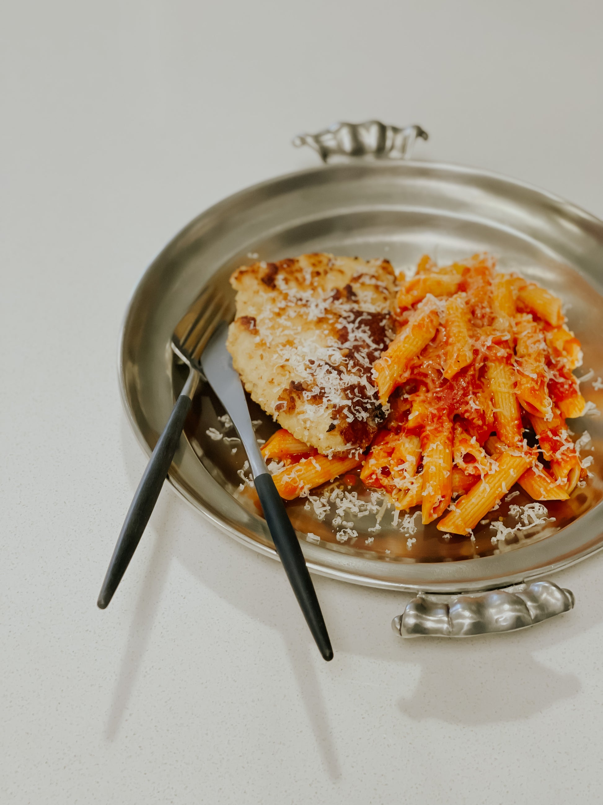 [Archive] Round Low Bowl w/ Scroll Handles