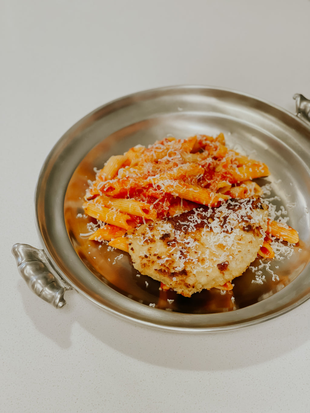 [Archive] Round Low Bowl w/ Scroll Handles