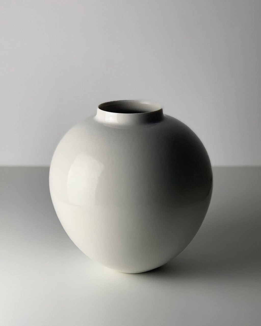 [Archive] Moon Jar (백자) - 2023 02