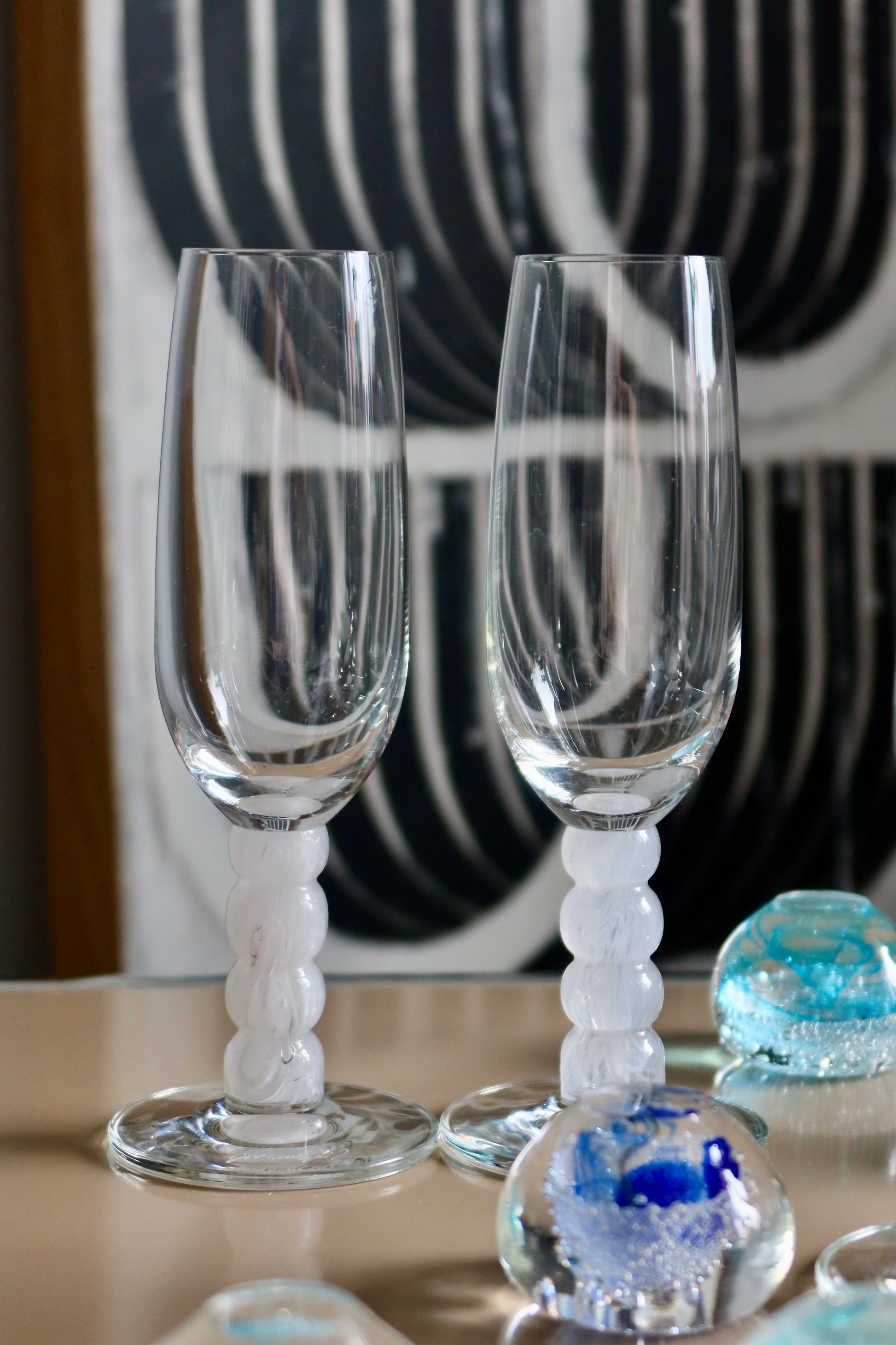 [Archive] Bubble Beads Champagne Glass - White