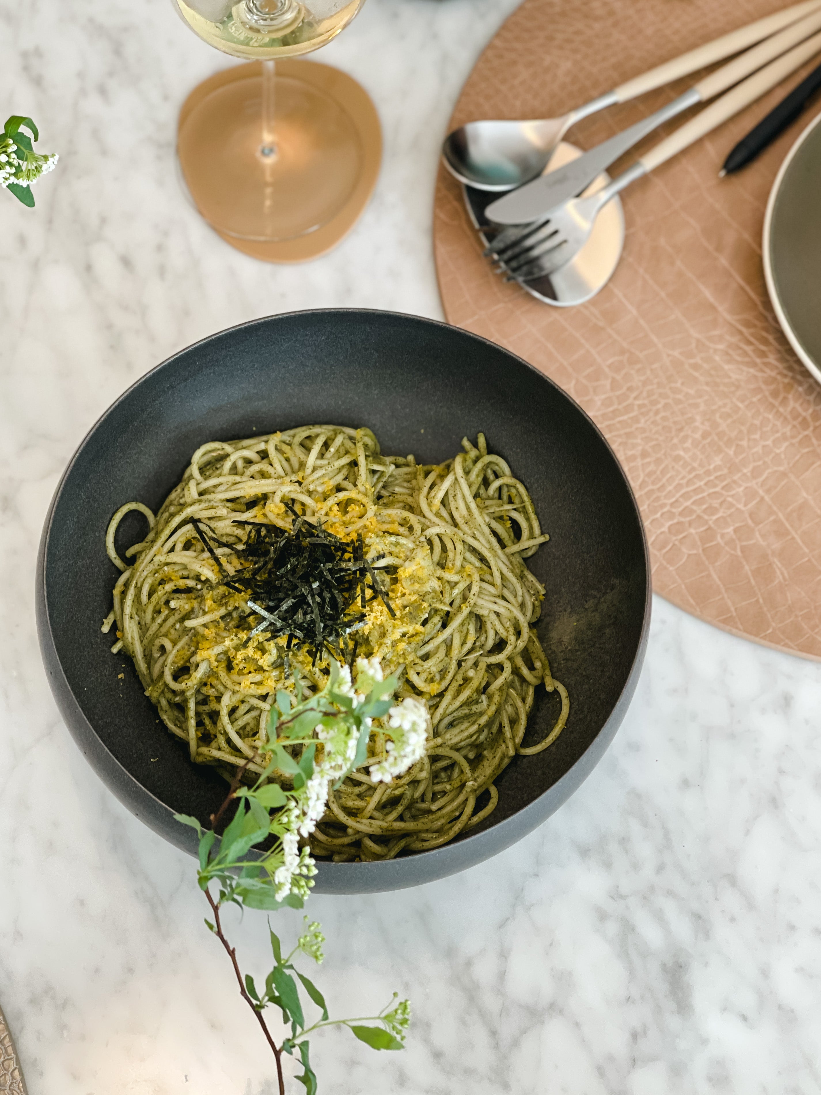 Large Serving Bowl (Black)