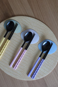 Twisted Pastel Ottchil Spoon and Chopsticks Set - Lavender