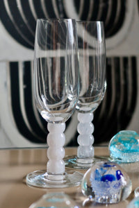 Bubble Beads Champagne Glass - White