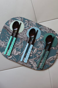 Twisted Pastel Ottchil Spoon and Chopsticks Set - Mint