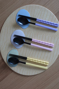 Twisted Pastel Ottchil Spoon and Chopsticks Set - Baby Pink