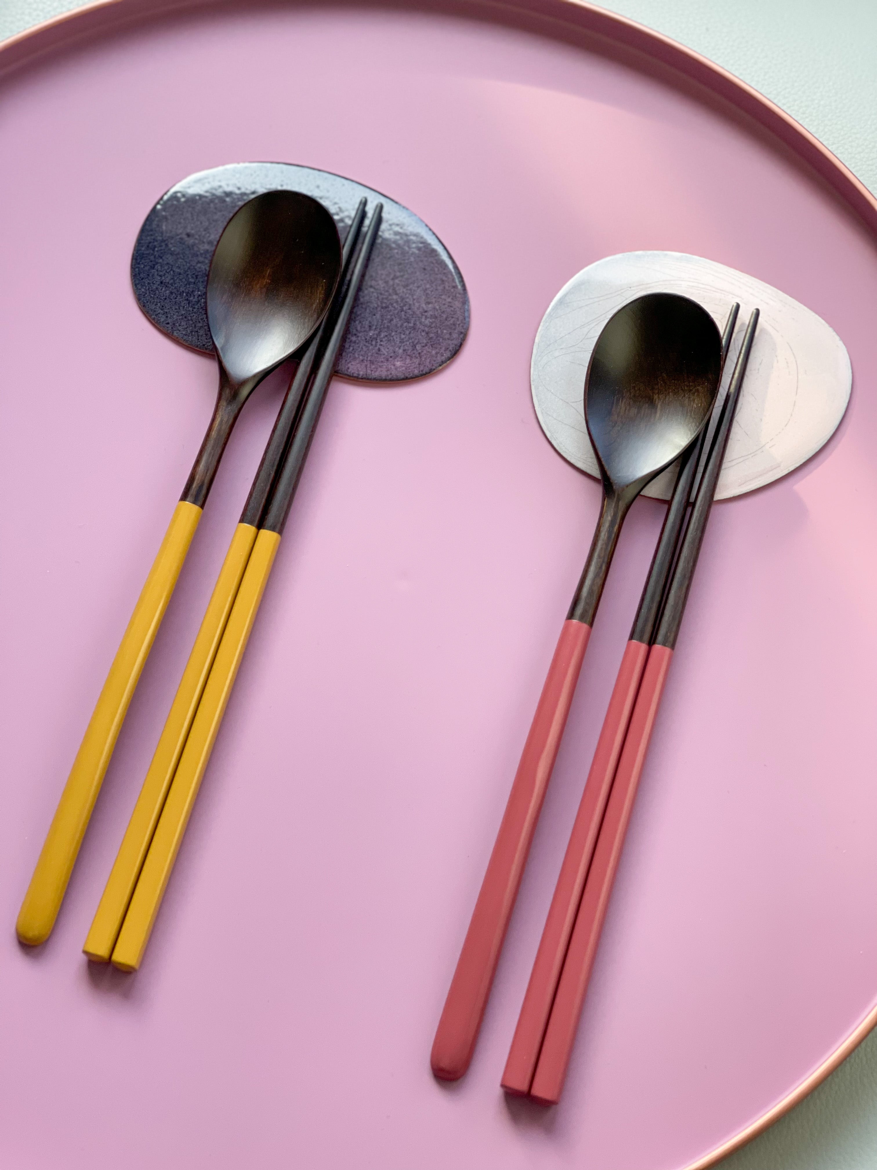 Soonsoo Noa Ottchil Spoon and Chopsticks Set